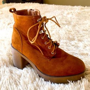 Nature Breeze Goldie 02 Womens Chunky Heel Lace Up Platform Side Zipper Booties